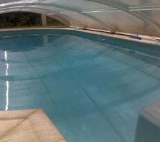 Vue de la piscine dans le spa température 26°