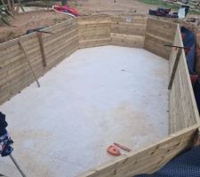 Montage piscine en 2j