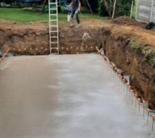 Coulage beton autonivellant
