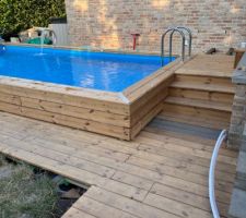 Escalier et on continue la terrasse