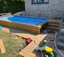 Escalier et on continue la terrasse