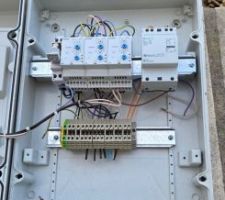 Nouveau boitier en projet pour commande de filtration