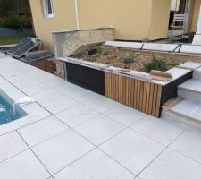 Habillage en bois... Pos�s un � un