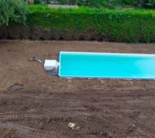 Grosse journ�e pour essayer de remettre le terrain en �tat